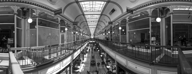 Anthony Berni Highly Commended Adelaide Arcade Pano 640x480 June 2020   Phone Photography