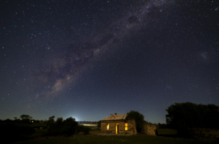 Highly Commended Anthony Berni Ruin under the Stars 8 320x240 September 2020   Night Photography