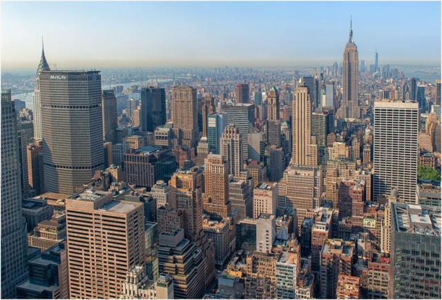 Hodgson John New York Cityscape 9 640x480 April 2021   City & Urban Scapes