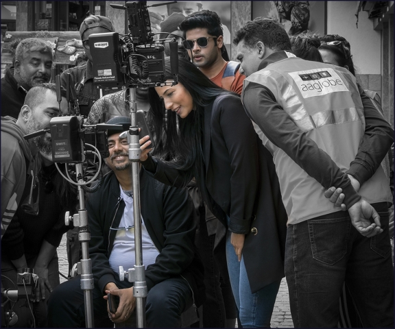 Mosel Terry The Director and His Bollywood Crew 9 640x480 September 2021   Street Photography