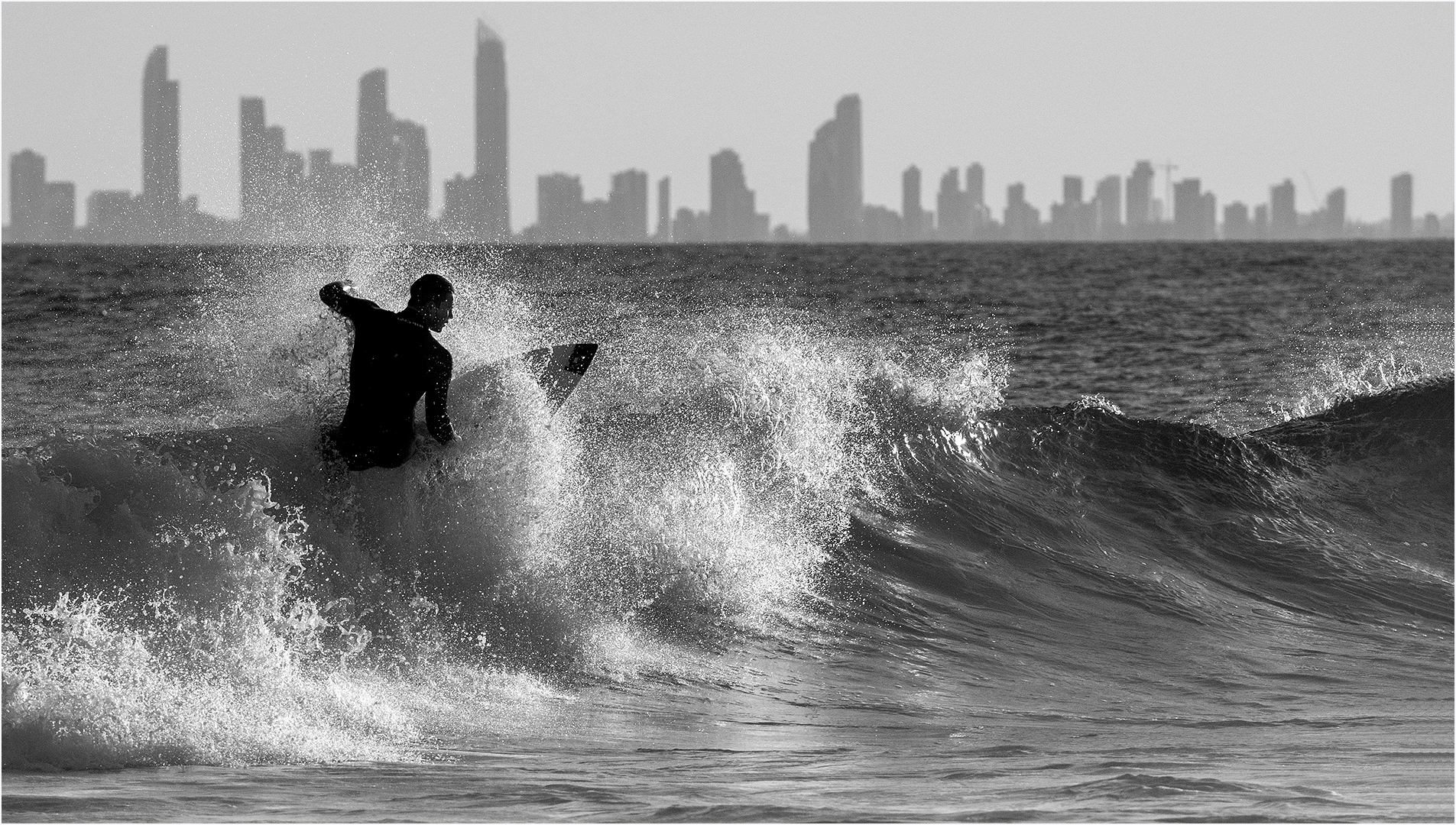 Hodgson John Digital Projected Set A Grade 9 Surfer in Paradise July 2022   Action