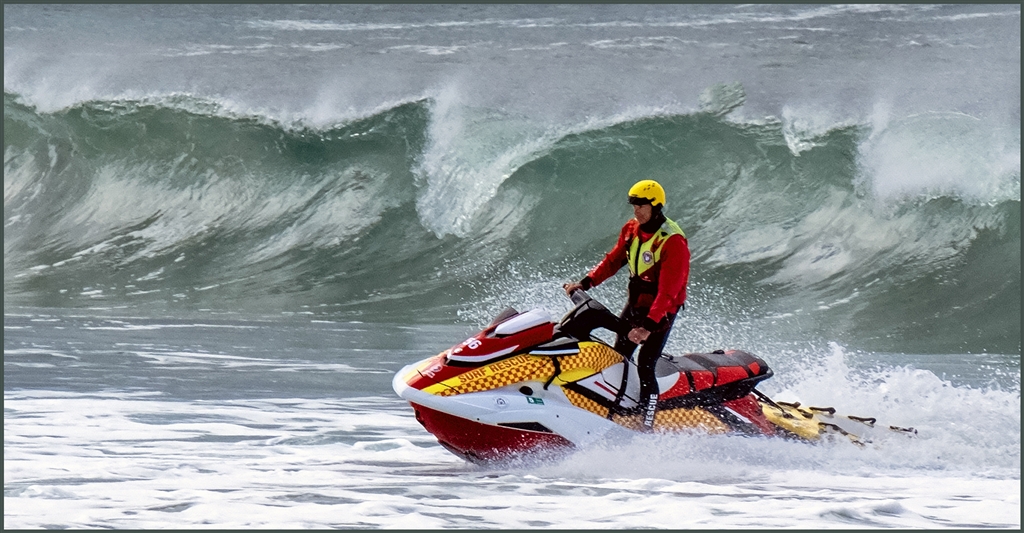 Digital Projected Open A Grade Mosel Pauline 8 Surf Rescue 1 1 March 2023   Human or Animal Action